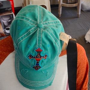 NWT Women's Hat Turquoise Color